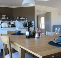Portside Links - Accommodation Whitsundays