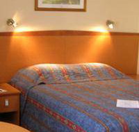 Reef Motor Inn - Accommodation Whitsundays