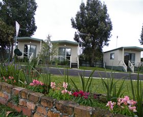 Hamilton Caravan Park - Accommodation Whitsundays 0