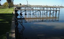 DC On The Lake - Accommodation Whitsundays 4