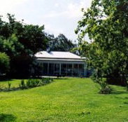 Rose Cottage BB - Accommodation Whitsundays