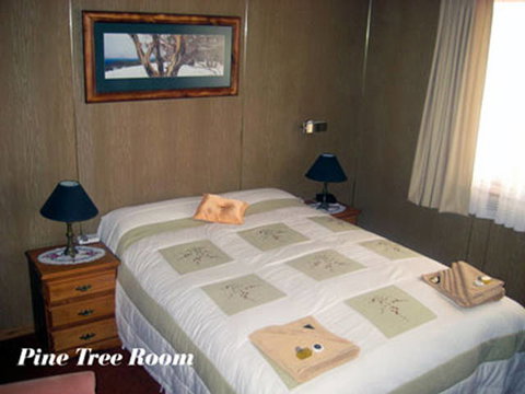 Sages' Haus B&B - Accommodation Whitsundays 3