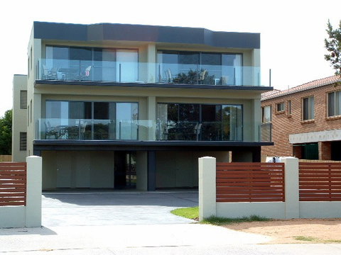 Seachange Apartments - Accommodation Whitsundays 0