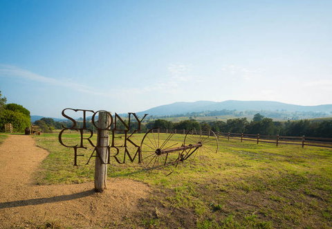 Stony Creek Farm B&B - Accommodation Whitsundays 2