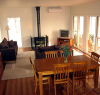 Strath Valley View B and B - Accommodation Whitsundays
