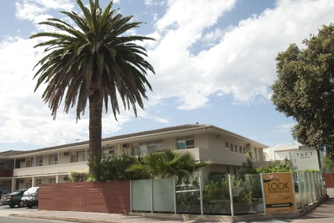 Taft Motor Inn - Accommodation Whitsundays 2