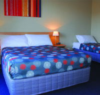 The Sands Hotel Motel - Accommodation Whitsundays