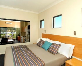 Assured Ascot Quays Apartment Hotel - Accommodation Whitsundays 1