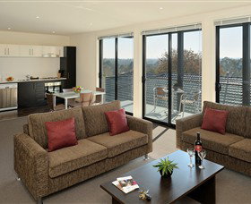 Apartments @ Kew Q105 - Park Avenue Accommodation Group - Accommodation Whitsundays 0