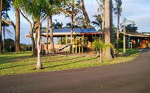 Tabourie Lake Motor Inn - Tabourie Lake - Accommodation Whitsundays 0