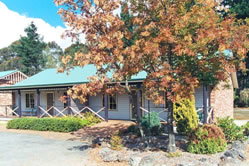 Federation Gardens Lodge - Accommodation Whitsundays 0