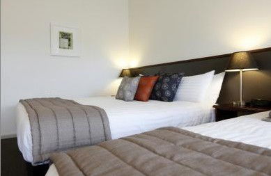 Harrigan's Irish Pub And Accommodation - Accommodation Whitsundays 1