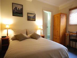 Ashfield Manor - Accommodation Whitsundays 0