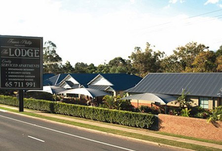 Francis Phillip Motor Inn - Accommodation Whitsundays 0