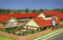 Francis Phillip Motor Inn - Accommodation Whitsundays 3