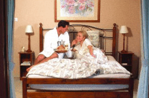Twin Trees Country Cottages - Accommodation Whitsundays 1