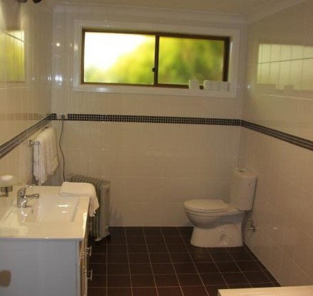 Snowy Mountains Motel - Accommodation Whitsundays 5