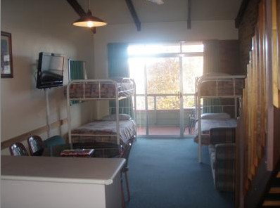 Alpine Gables Motel - Accommodation Whitsundays 3