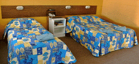A & A Motel - Accommodation Whitsundays 1