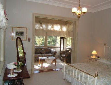 Whispering Pines - Accommodation Whitsundays 0