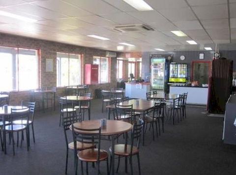Motto Farm Motel - Accommodation Whitsundays 4
