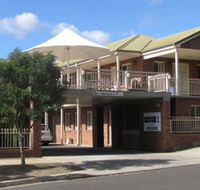 Golf Links Motel - Accommodation Whitsundays