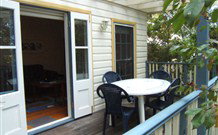 Araluen Cottages - Accommodation Whitsundays 3