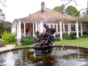 Norman Lindsay Cottage - Accommodation Whitsundays 11