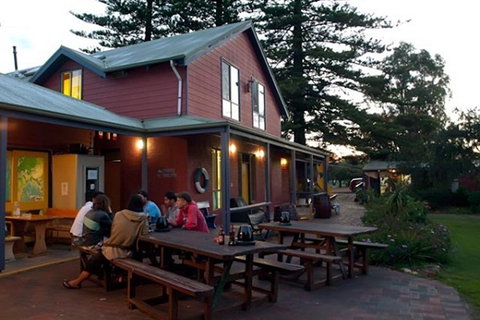 Dunsborough YHA - Accommodation Whitsundays 1