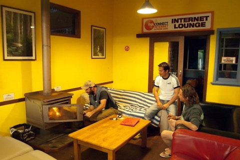 Dunsborough YHA - Accommodation Whitsundays 3