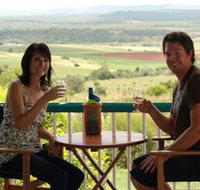 Crane Winery Bed and Breakfast - Accommodation Whitsundays