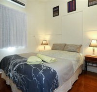 Holiday House At Cook Street Townsville - Accommodation Whitsundays