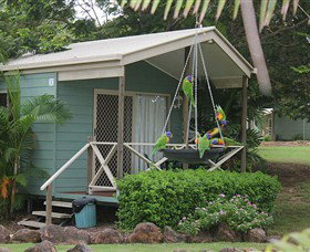 Aussie Outback Oasis Cabin And Van Village - Accommodation Whitsundays 2