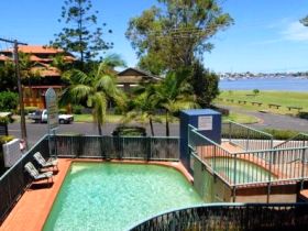 Excellsior Mooloolaba - Accommodation Whitsundays 1