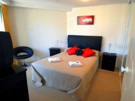 Excellsior Mooloolaba - Accommodation Whitsundays 3
