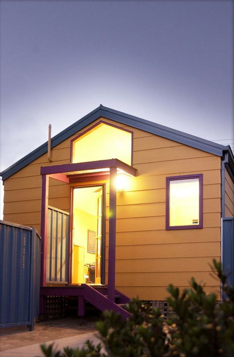 Canberra Studio Q Apartments - Accommodation Whitsundays 0