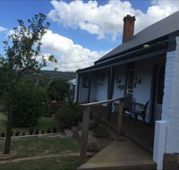 Hillside Cottage - Accommodation Whitsundays