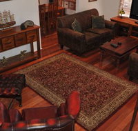 The Pommy Tree Bed and Breakfast - Accommodation Whitsundays