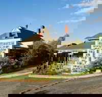 Hermitage Hill Resort - Accommodation Whitsundays