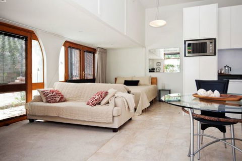 The Circle Retreat Studio - Accommodation Whitsundays 2