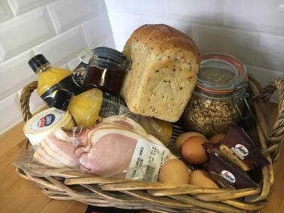 Oak Tree Lodge - Accommodation Whitsundays 6