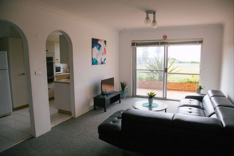 Reef Resort Apartments - Accommodation Whitsundays 4