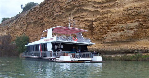 Takeme2 Houseboat - Accommodation Whitsundays 1