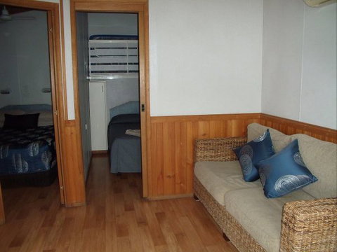 Elliston Waterloo Bay Tourist Park - Accommodation Whitsundays 7