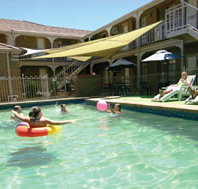 City Colonial Motor Inn - Accommodation Whitsundays