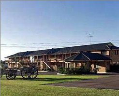 Gateway Motel - Accommodation Whitsundays 0