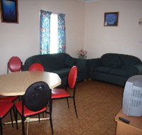 Alonga Waterfront Cottages - Accommodation Whitsundays