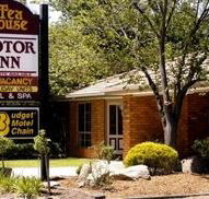Tea House Motor Inn - Accommodation Whitsundays