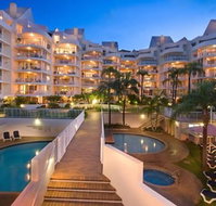 Osprey Oceanview Apartments
