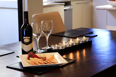 Alpine Country Cottages - Studio 7 - Accommodation Whitsundays 2